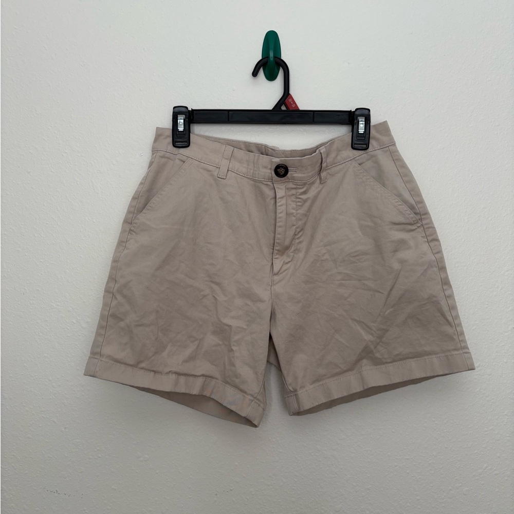 Chubbies khaki men’s shorts